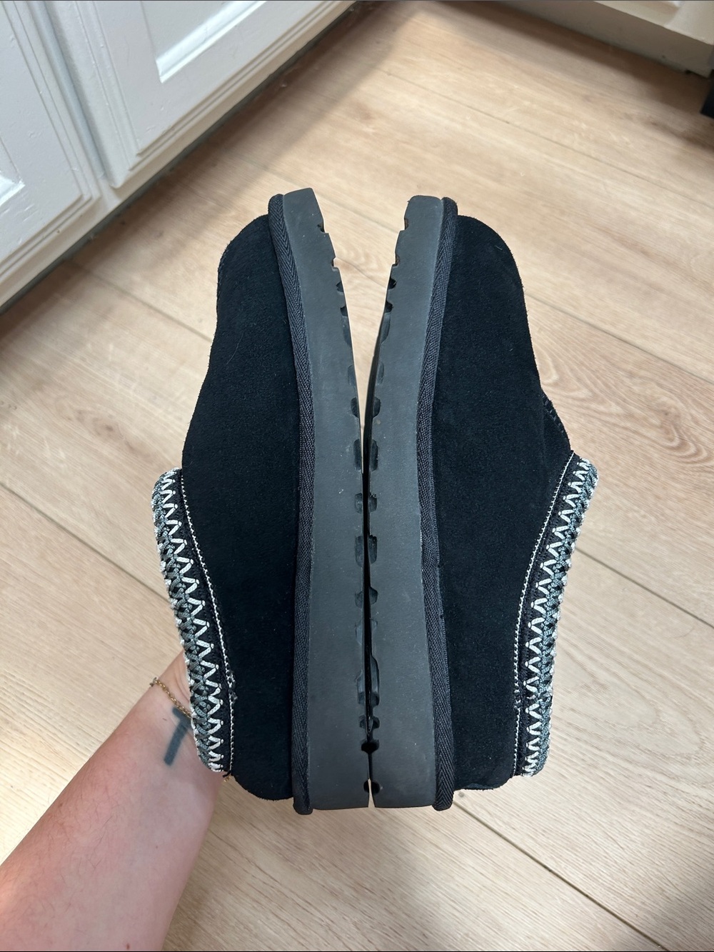 Women’s Ugg Tasman II Size 7 - Picture 13 of 15